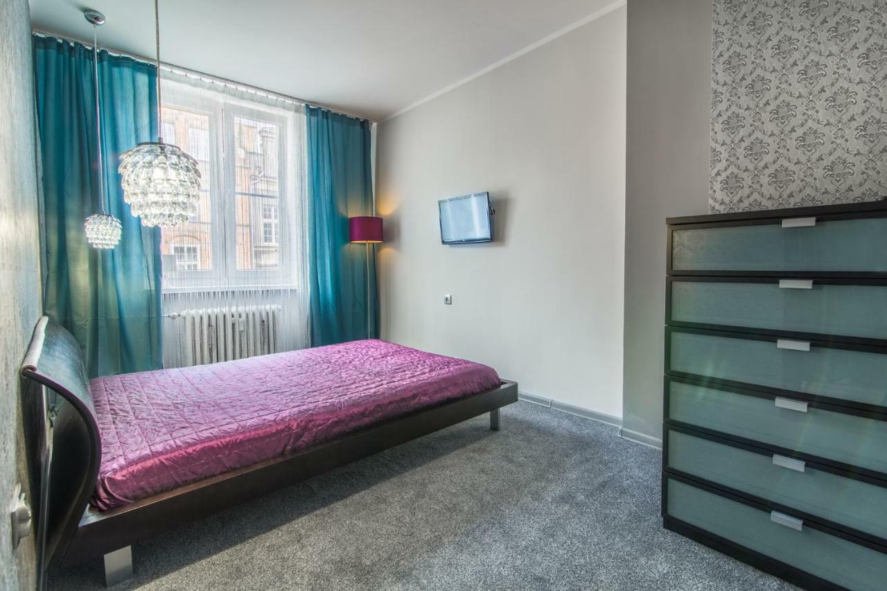 Apartament Pink Crane Apartment Гданск Екстериор снимка